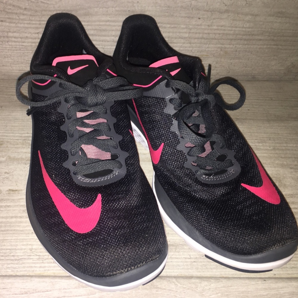 NEW NIKE FS LITE RUNNING SHOES